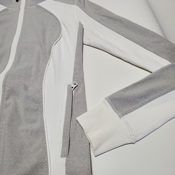 Lululemon Zip Up Jacket - Picture 3 of 7